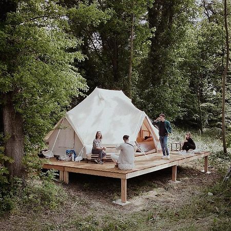 Domaine De Cherimont - Logement Insolite En Groupe Andenne Εξωτερικό φωτογραφία